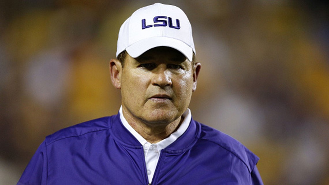 Les Miles will return as LSU coach