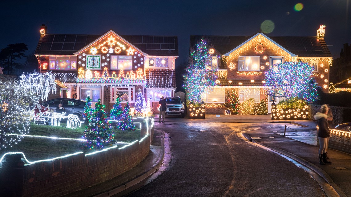 mixing white and multicolored christmas lights