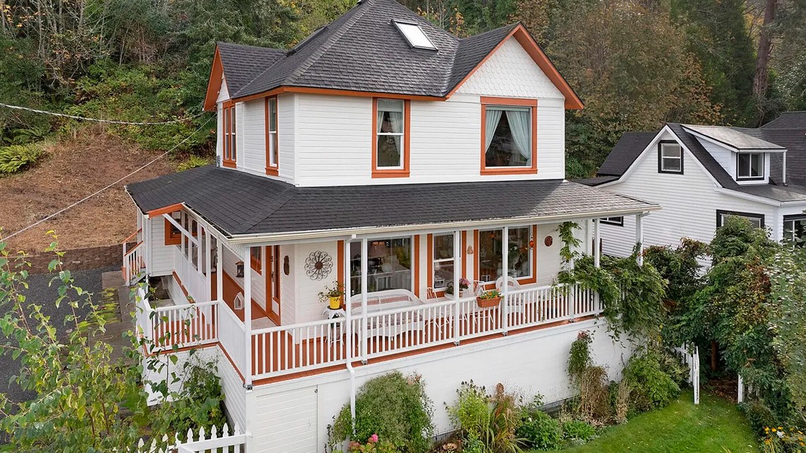 Who bought the 'Goonies' house in Oregon? - Vimarsana News