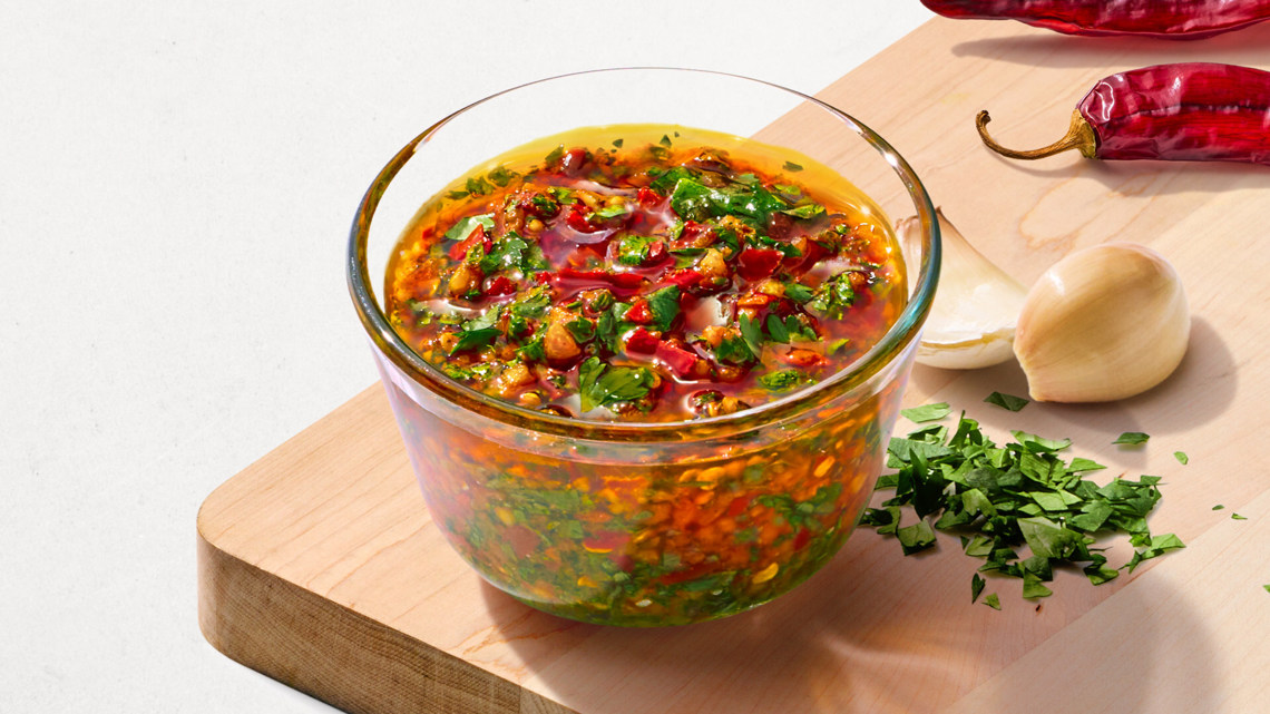 Chipotle Debuts Red Chimichurri Sauce In US And Canada 13newsnow chipotle-debuts-red-chimichurri-sauce-in-us-and-canada-13newsnow
