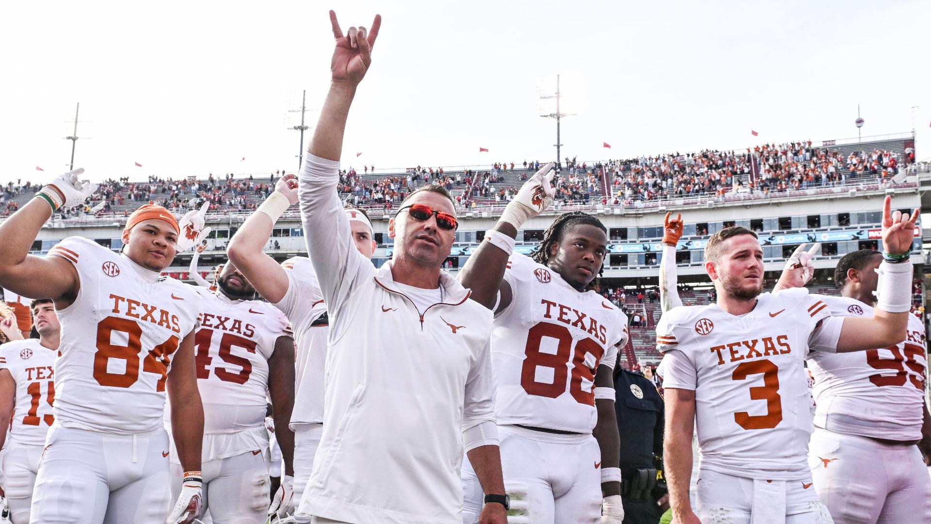 Preseason Ap Top 25: Texas Makes History At No. 1! - mfwi2vi