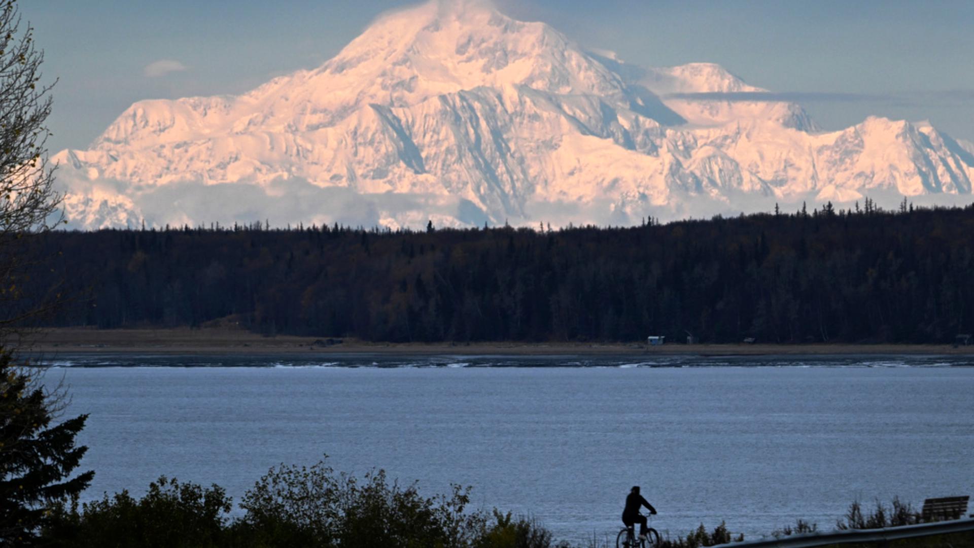 super bowl kickoff time alaska