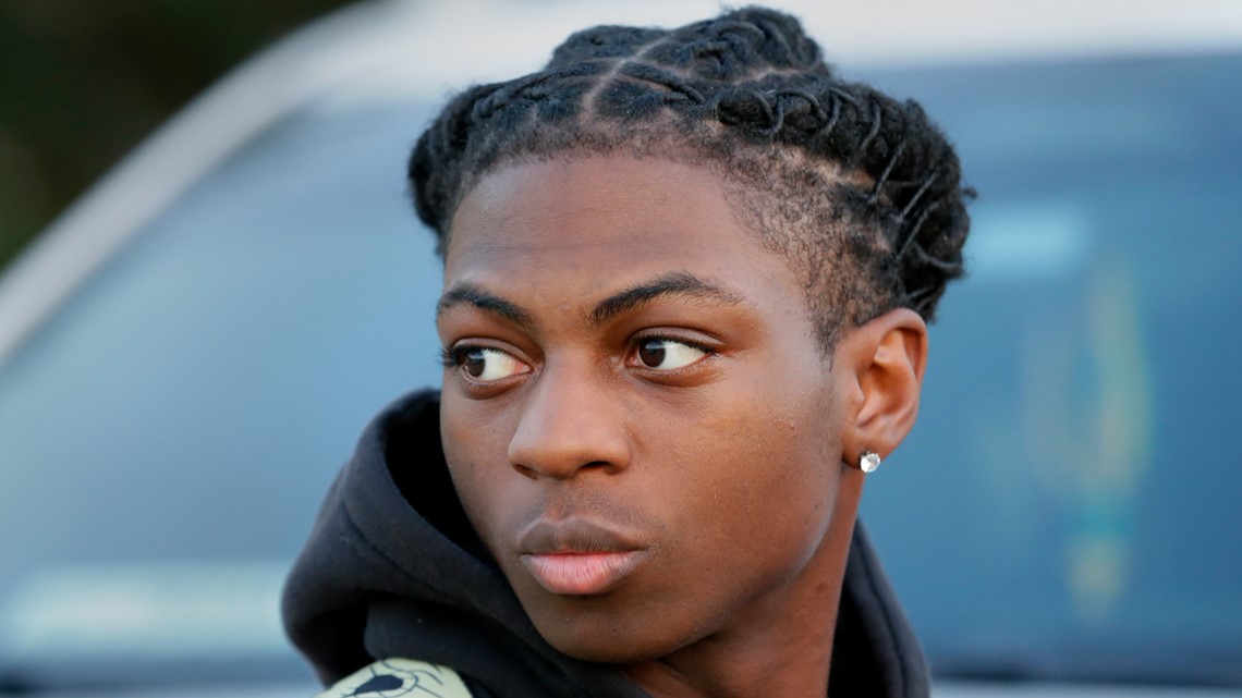 School legally punished Black student for hairstyle - Vimarsana News