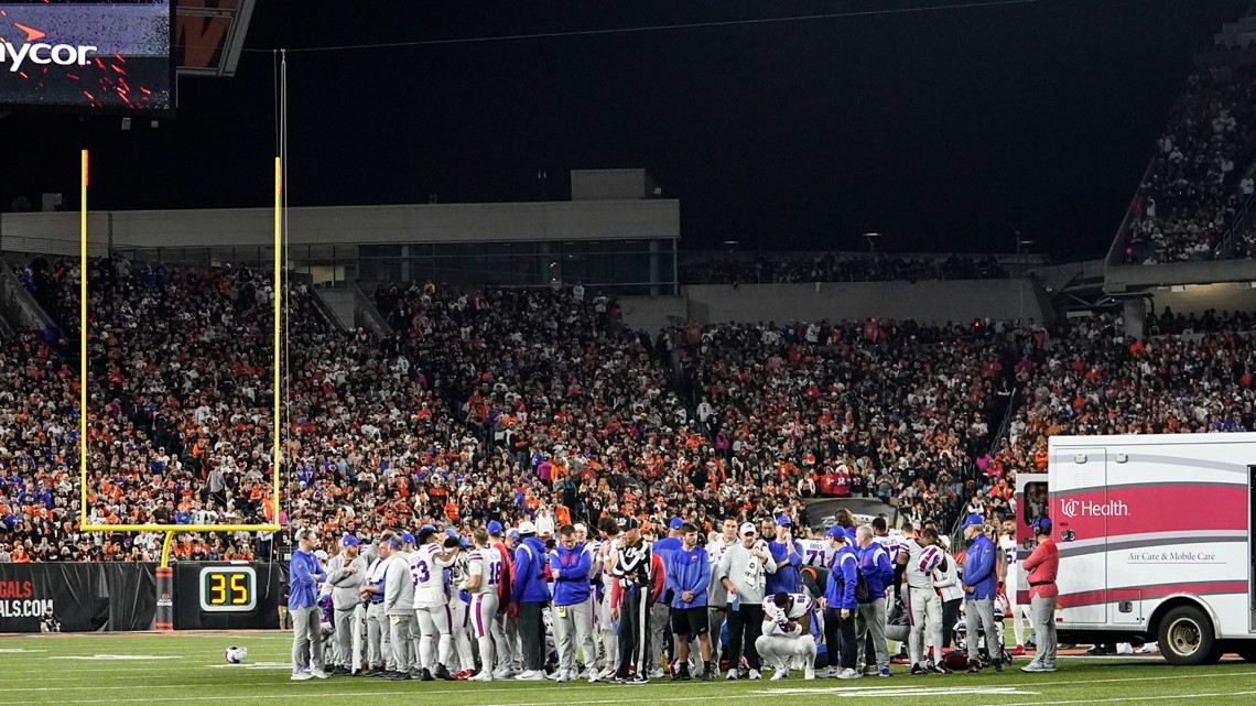 Bills player Damar Hamlin is in critical condition after on-field collapse  and Bills-Bengals game is postponed – NBC Palm Springs