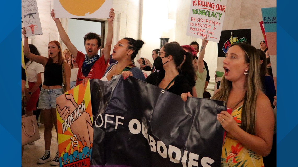 Abortion bans in Wyoming, North Dakota blocked by judges - Vimarsana News