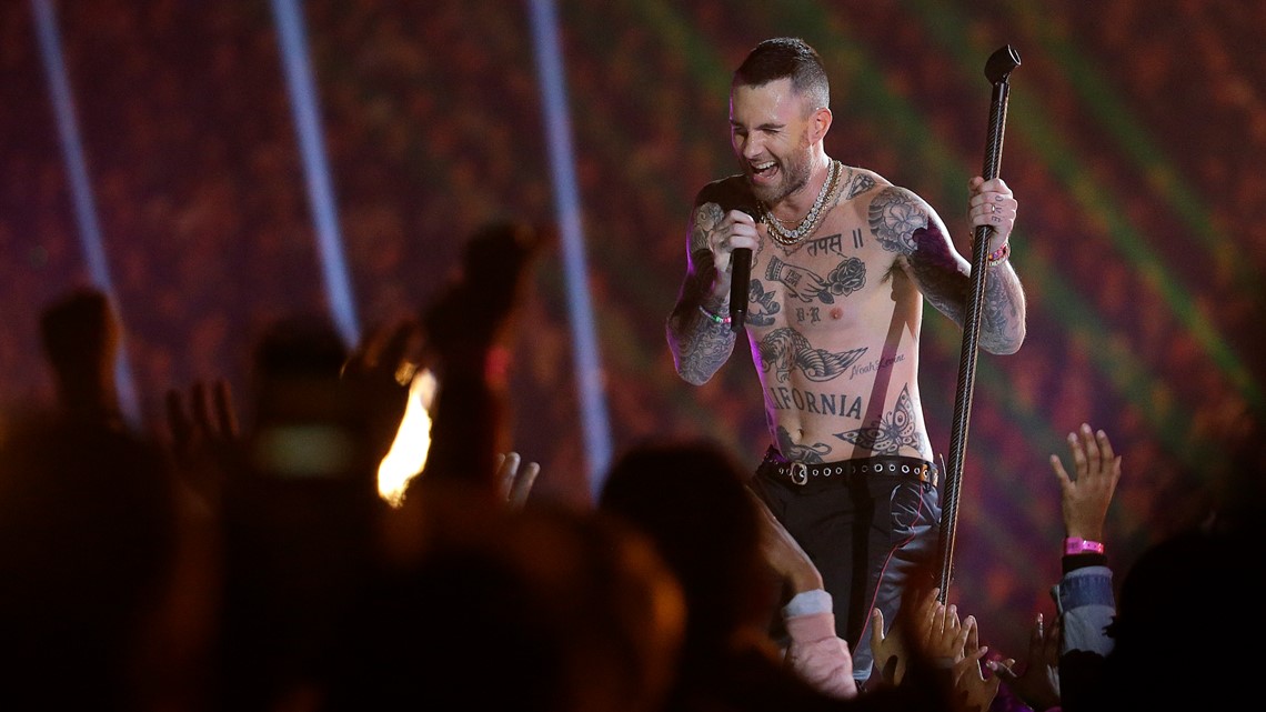 Maroon 5's Super Bowl Halftime Features Shirtless Adam Levine