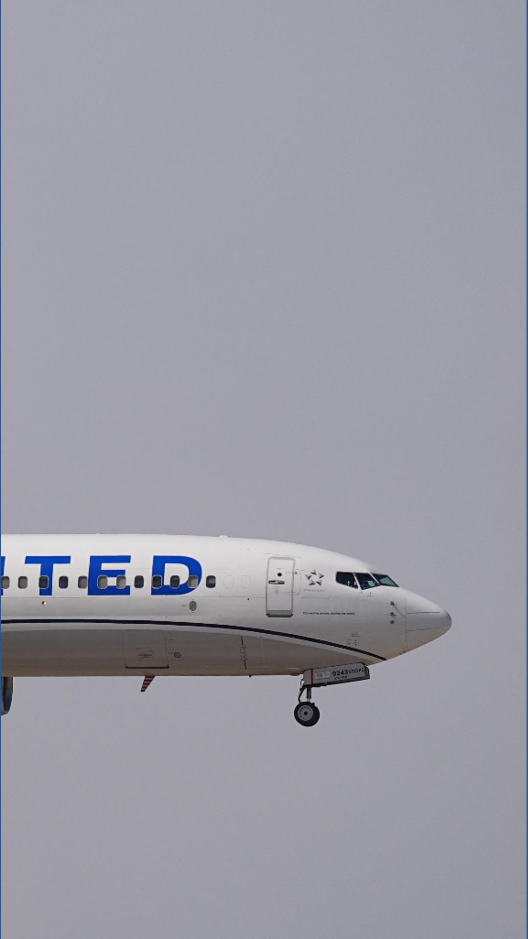 United Airlines flight from Chicago to New York diverted after