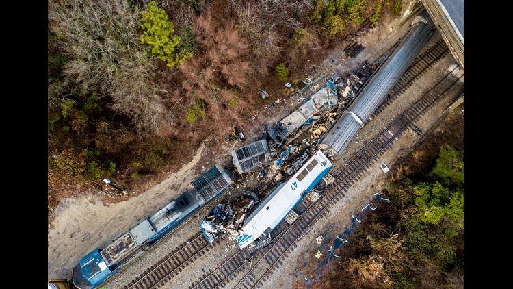 fra threatens 13 railroads with fines for delays