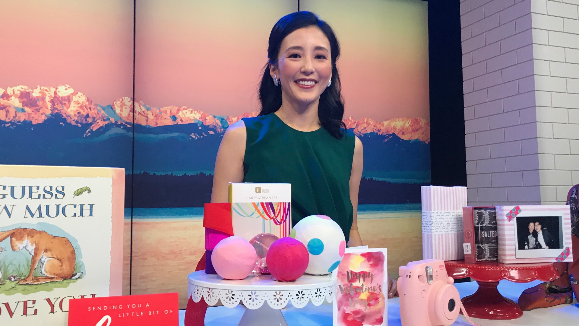 The Present Perfect's Jessica Zen shows us how to take your gift to the next level!