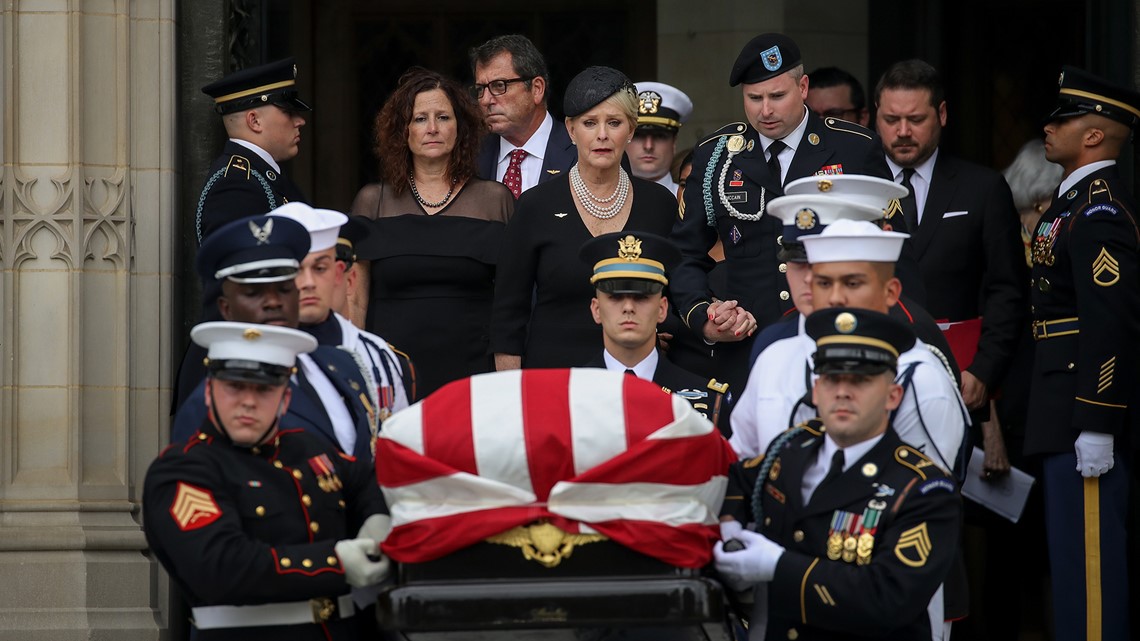 John McCain funeral: Meghan McCain, Bush, Obama eulogize 