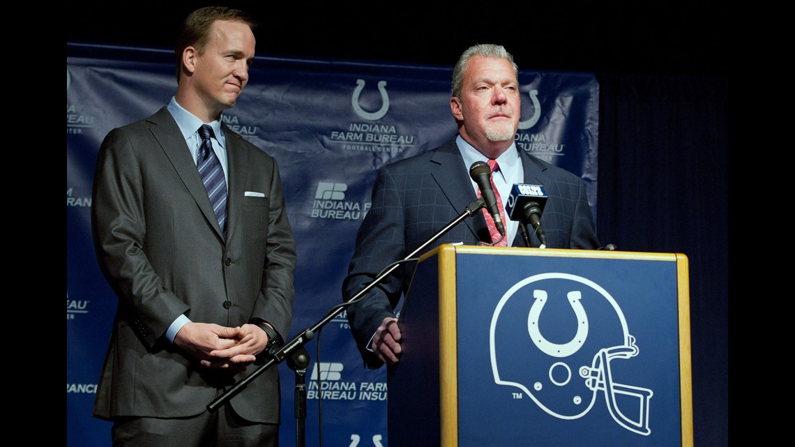 Indianapolis Colts to unveil Peyton Manning statue, retire jersey