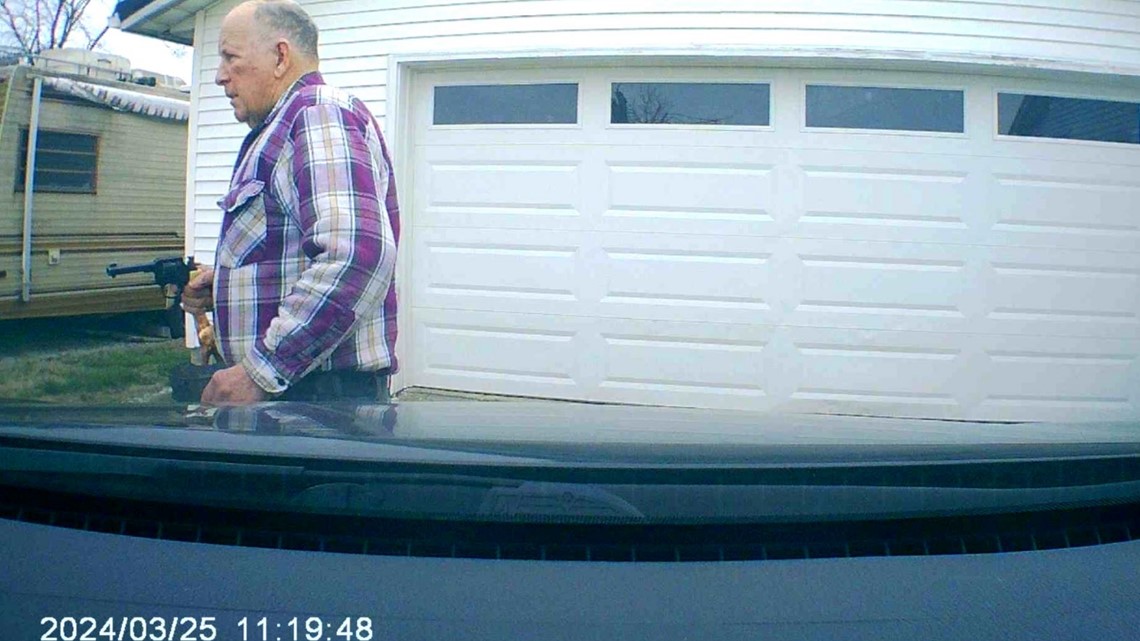 Uber is helping investigators look into account that sent driver to Ohio home where she was shot, killed - Vimarsana News