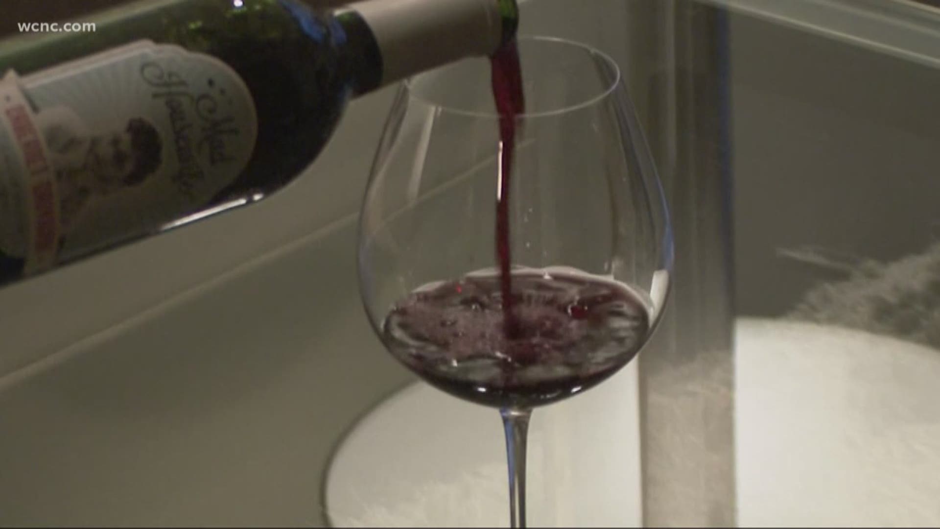 Looking for a reason to have a second glass of wine? Researchers say wine can kill germs that cause sore throats and dental plaque.