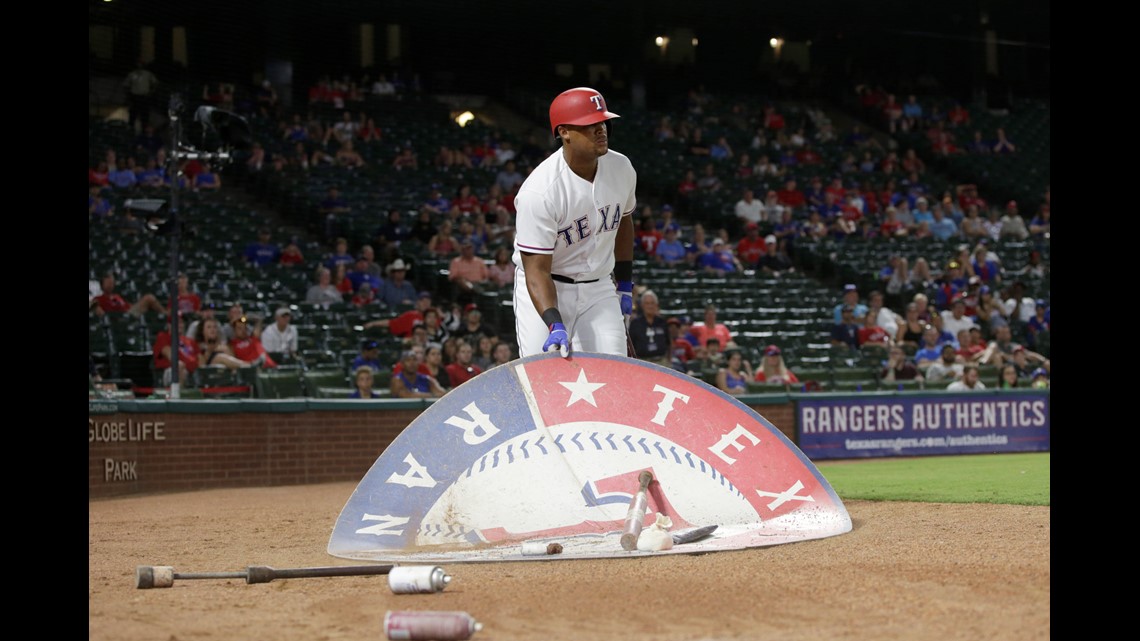 VIDEO: Congratulations to Adrian Beltre, who becomes 31st MLB player to  reach 3,000 hits.