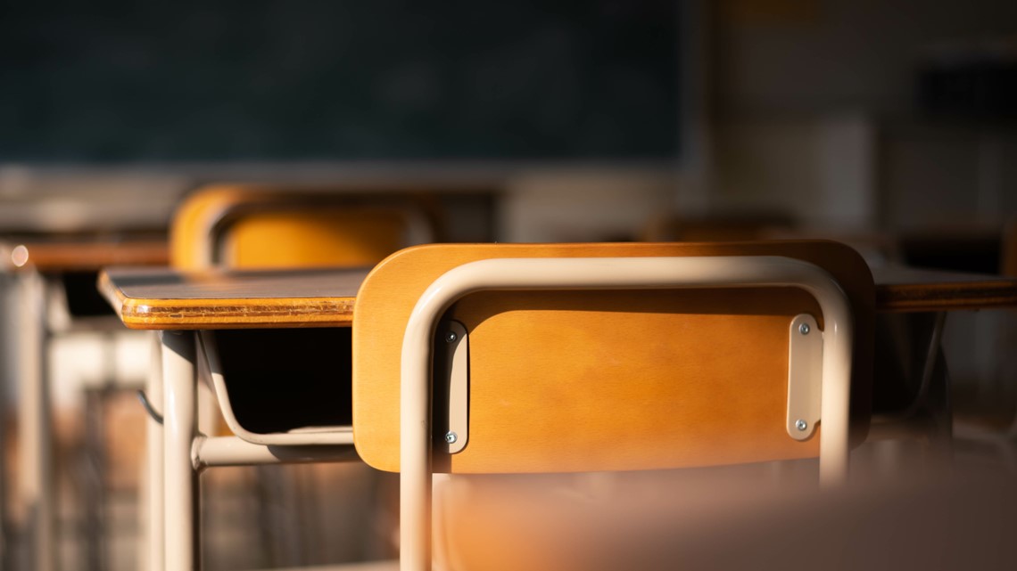 Student at Phenix School in Hampton brought psilocybin to class - Vimarsana News