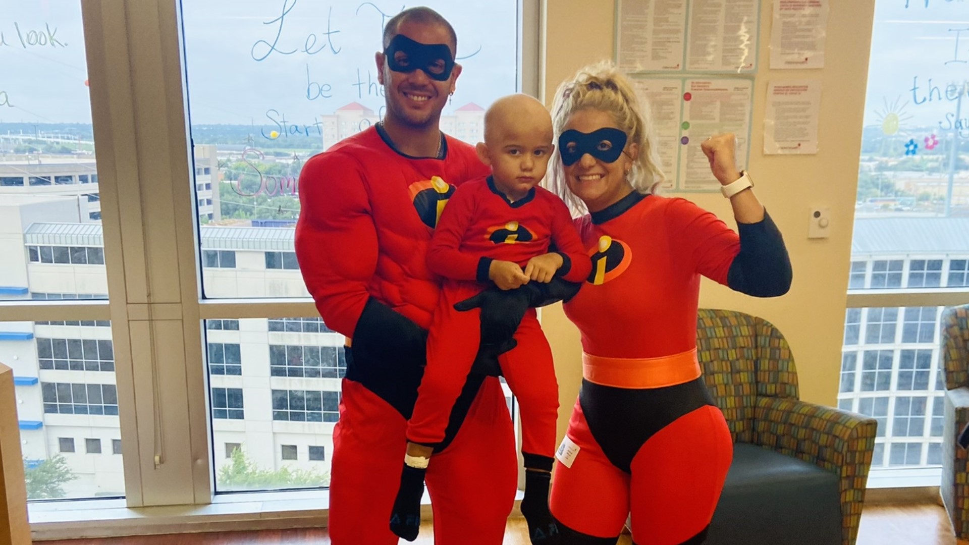 Family of 3yearold cancer patient wears superhero costumes to every