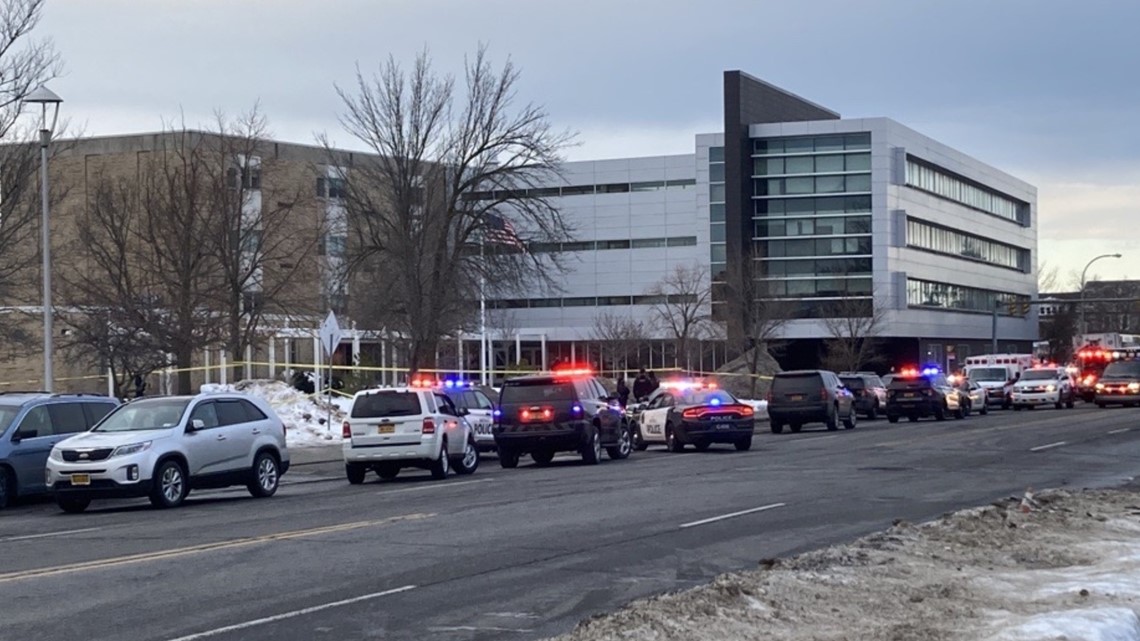 Police: Teen stabbed, security guard shot at McKinley High School - Vimarsana News