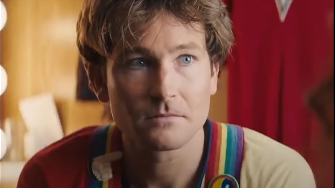 Jamie Costa's Robin Williams impression goes viral - Vimarsana News