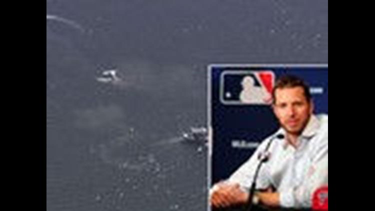 Former MLB pitcher Roy Halladay killed in Gulf of Mexico plane crash