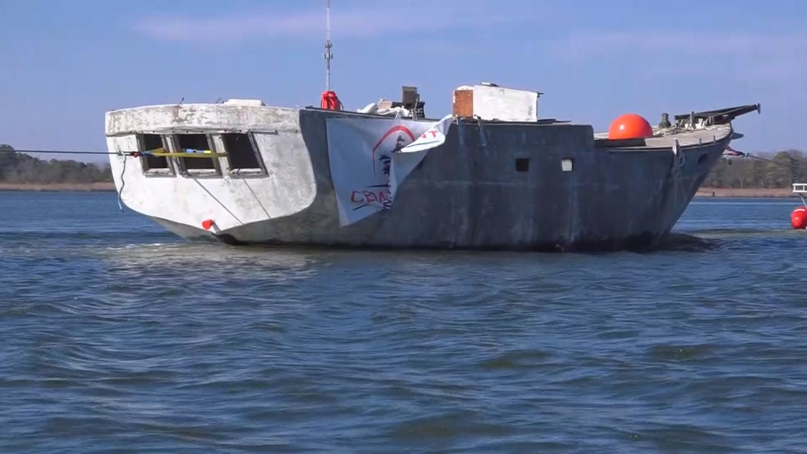 blue jacket yacht abandoned in new jersey