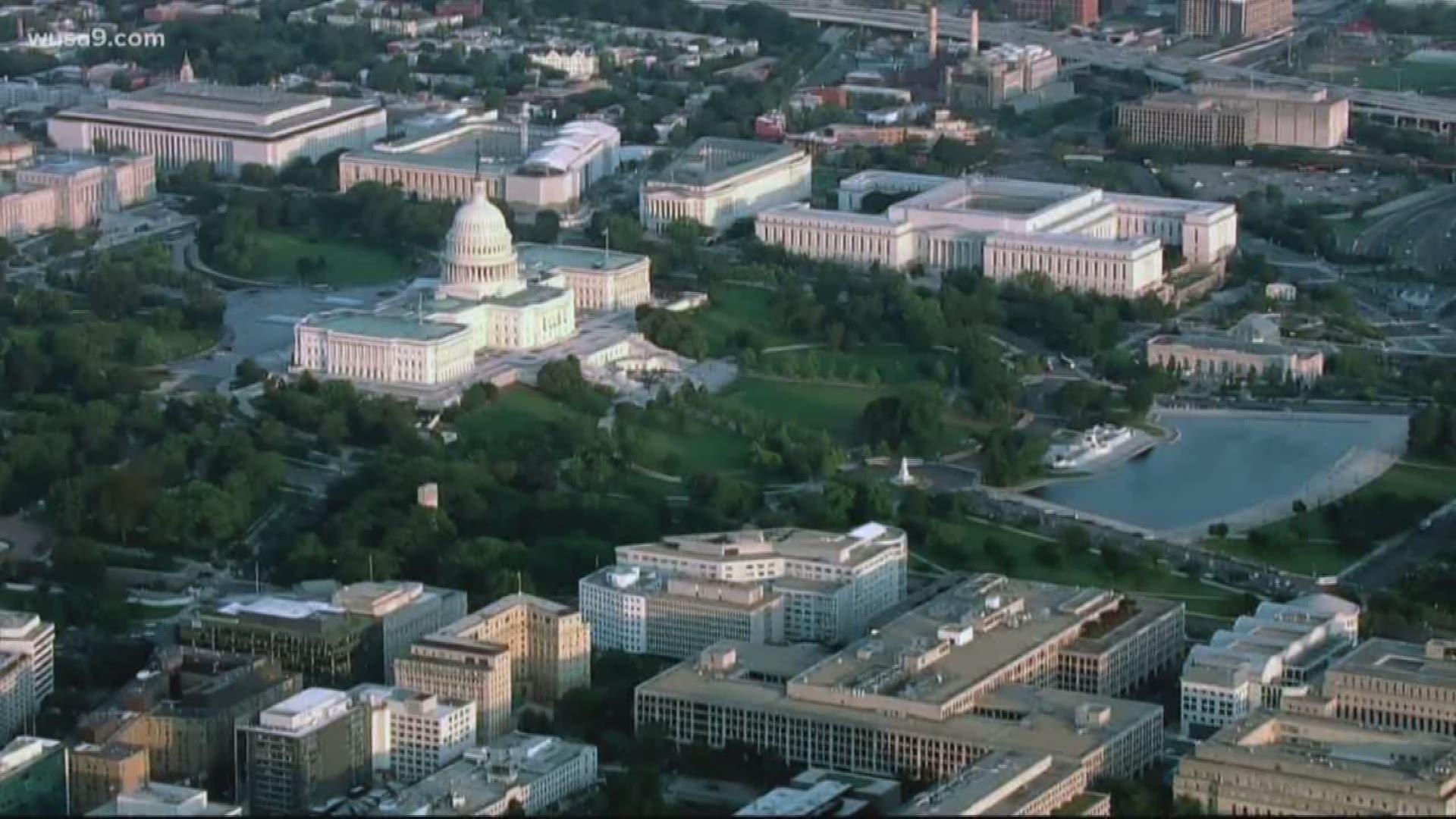 Federal employees in DC, Maryland and Virginia will see a pay increase of 3.52% in 2020.