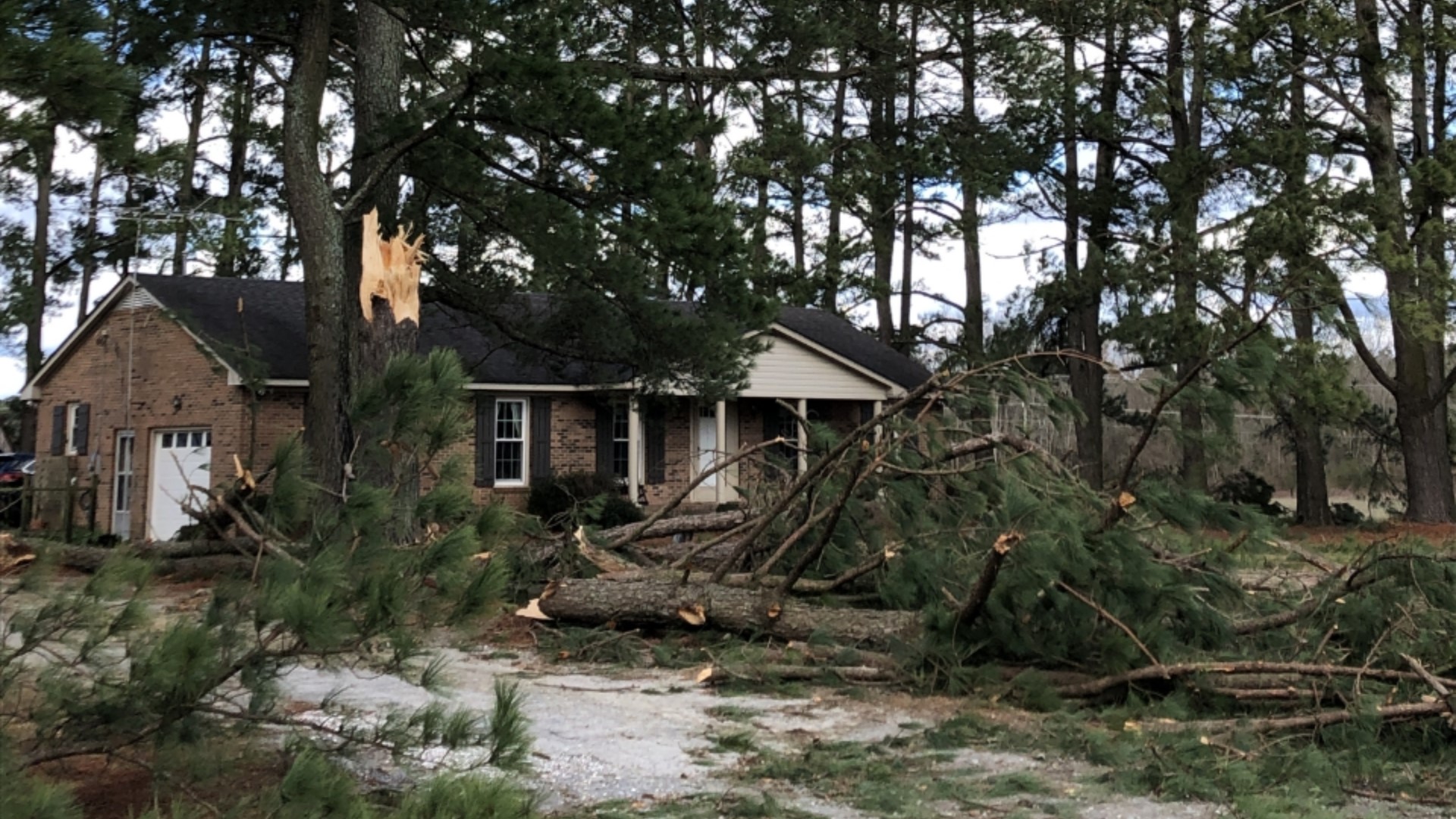 Tornado confirmed in Gates County during Thursday storms