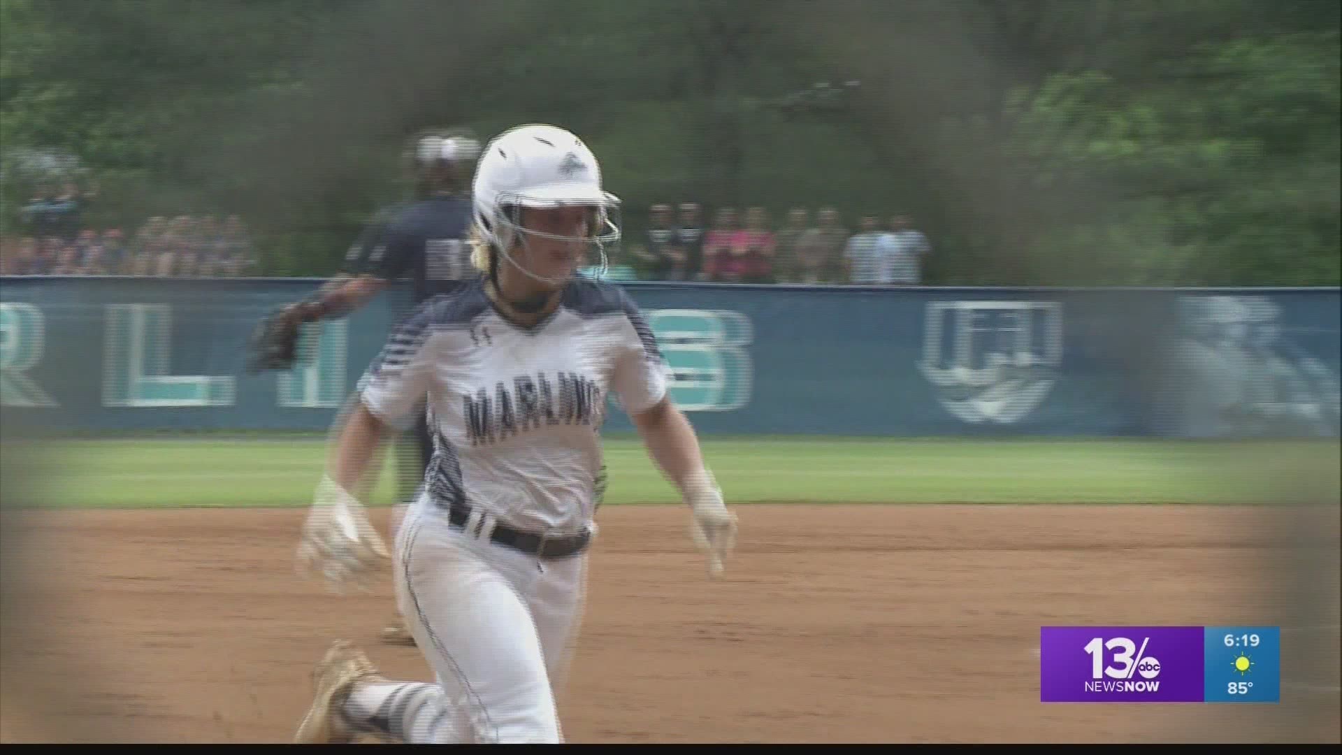 Kiersten Richardson delivered a single in the 8th inning as top ranked Virginia Wesleyan softball won over Berry 7-6 in extra innings. The Marlins head to their 2nd straight NCAA Championships.