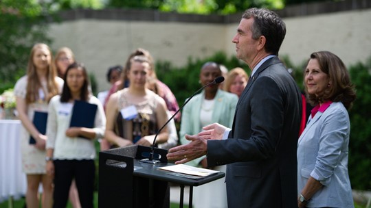 Politics essay contest picture