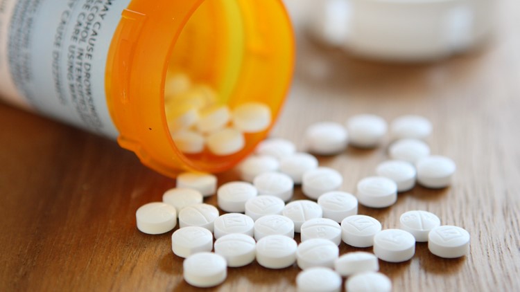 Some Va. doctors advocate for legislative push to lower cost of prescription drugs
