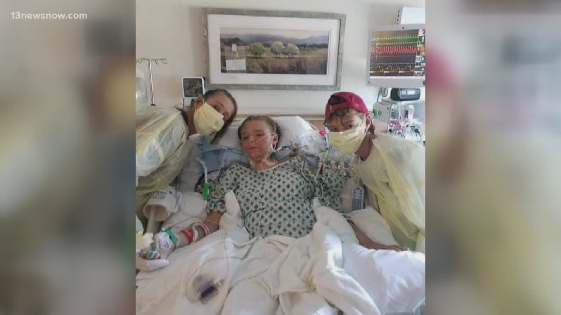 17-year-old Hannah Goetz had been sedated since doctors gave her a new set of lungs, last week. She underwent the transplant and now she's awake.