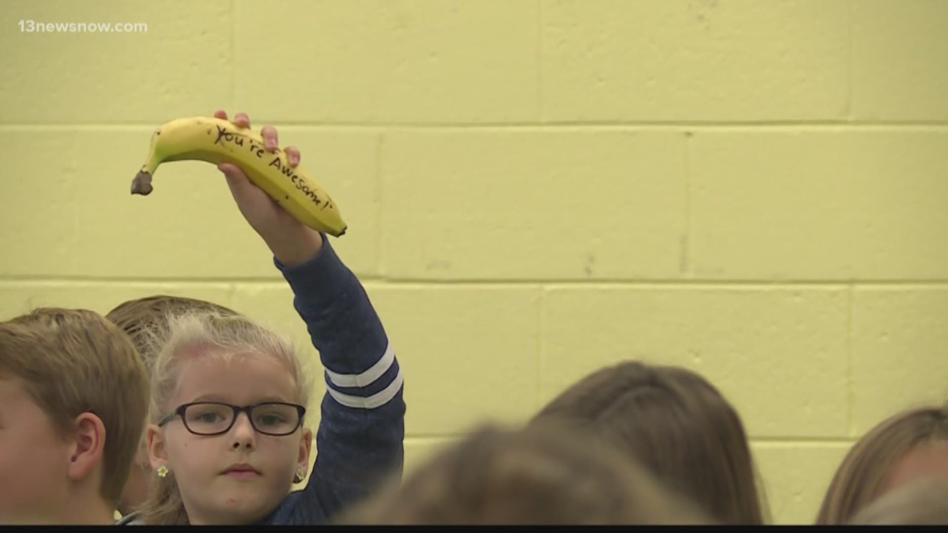 Kids at a Virginia Beach elementary school were going bananas over "talking bananas"