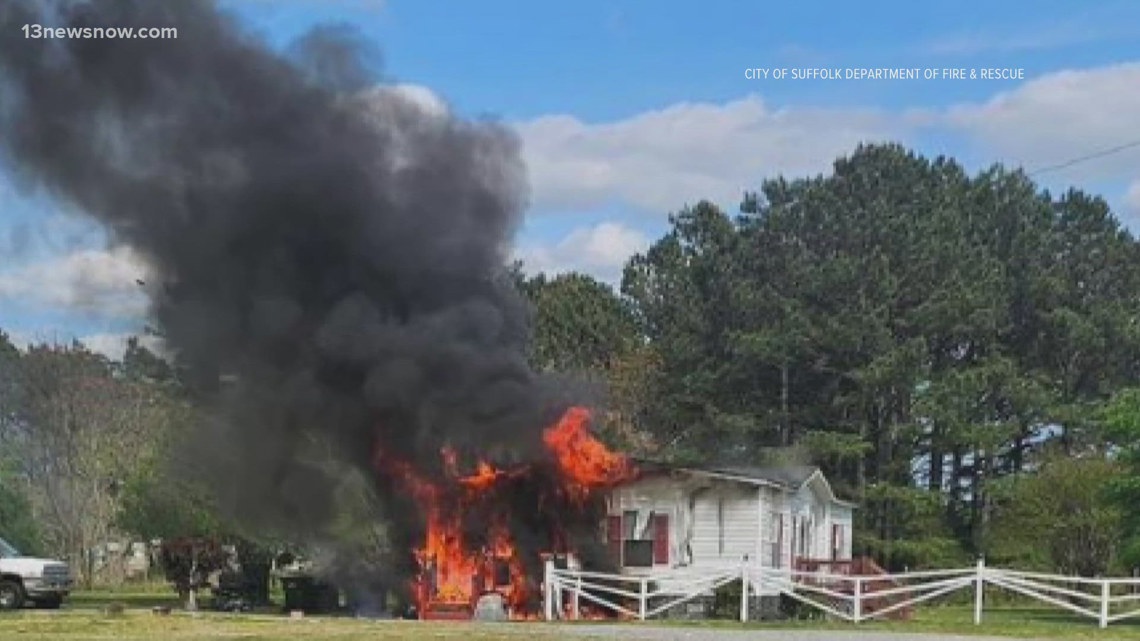 2 displaced in Sunday house fire in rural Suffolk | 13newsnow.com