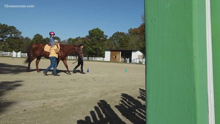 Virginia Beach group offers horseback riding therapy to people with special needs