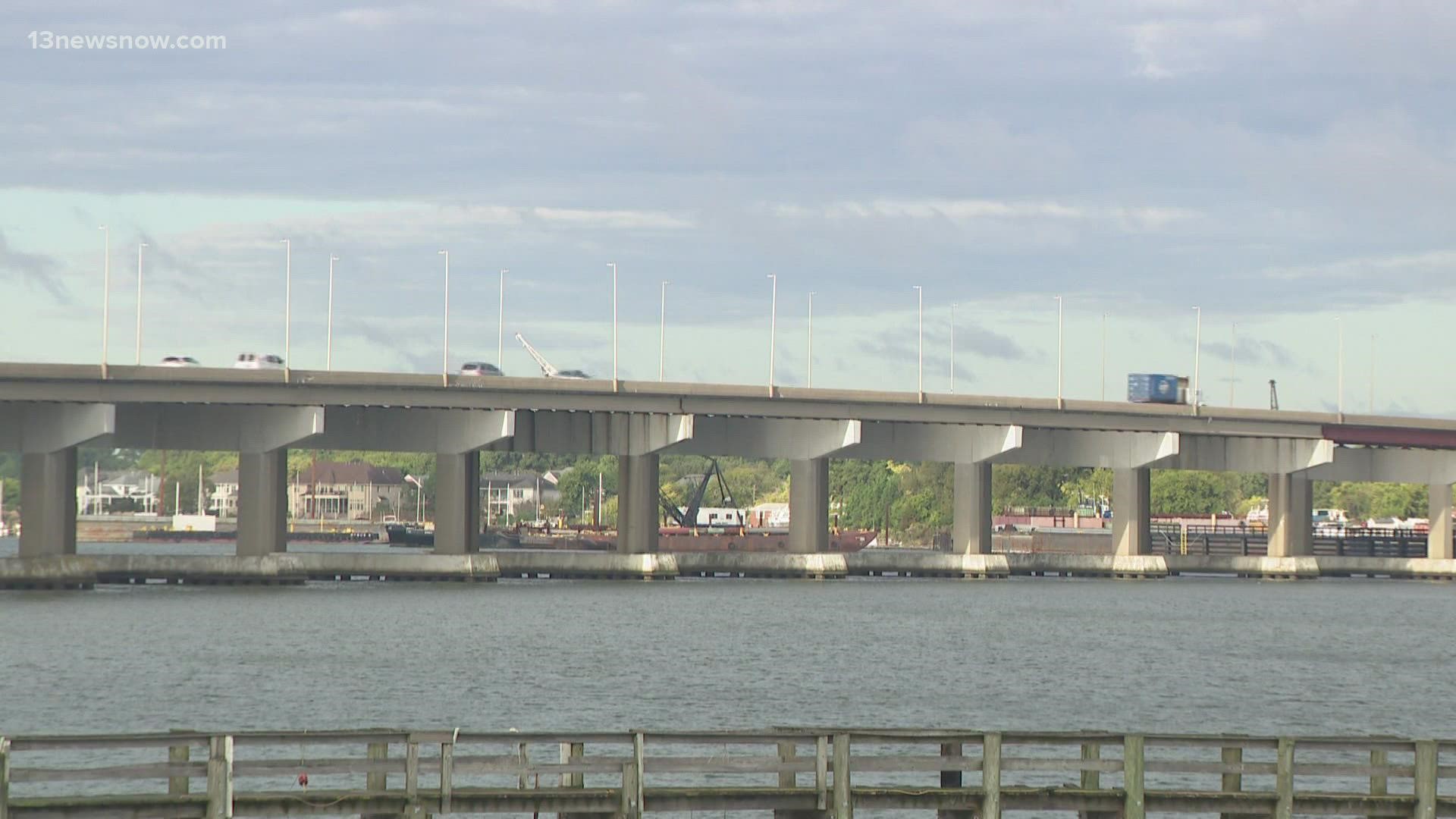 Man Who Jumped Over Portsmouth Bridge Still At Large Police Say 13newsnow Com