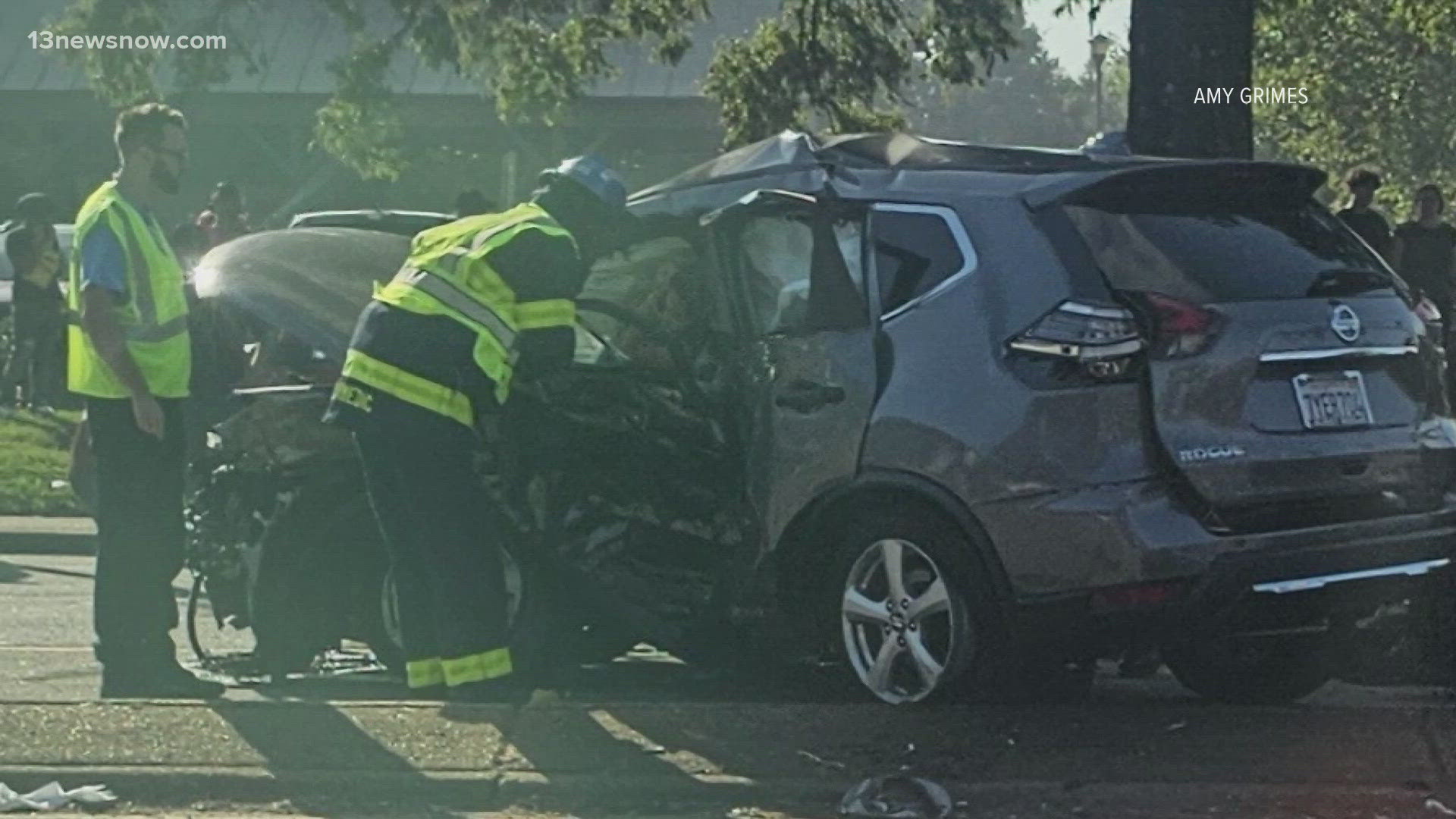 All lanes of Lynnhaven Parkway have reopened after a Sunday afternoon crash.