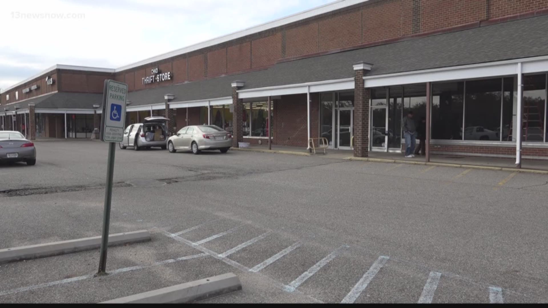 Williamsburg gets grant to remove asbestos from shopping center