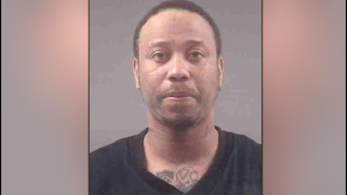 Man wanted for double murder in Portsmouth turns himself into police