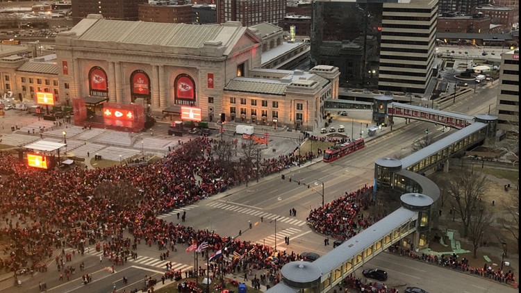 PHOTOS: Thousands descend on downtown KC for Chiefs Super Bowl parade