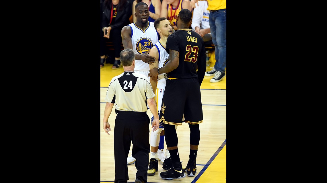 Lebron on sale blocking curry