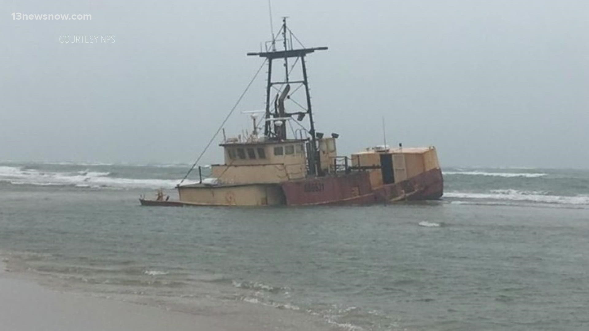 A North Carolina company is going to remove an abandoned vessel that ran aground on Cape Hatteras National Seashore last year.