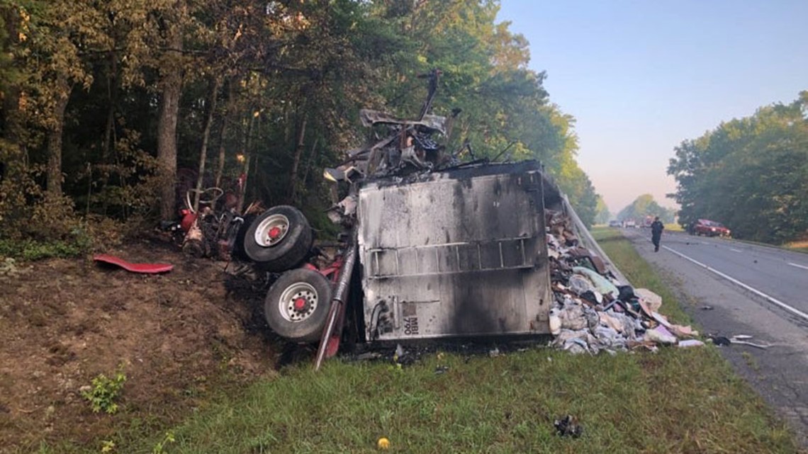 Two killed in head-on collision with tractor-trailer in Middlesex Co. |  
