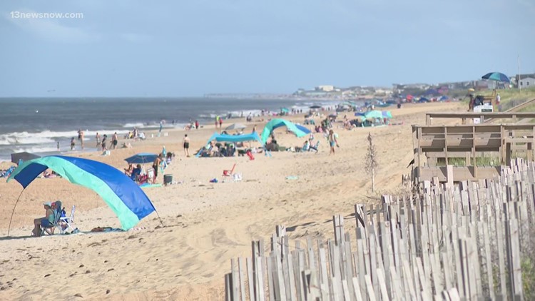 Visitors to Outer Banks aren't bothered by approaching storm system