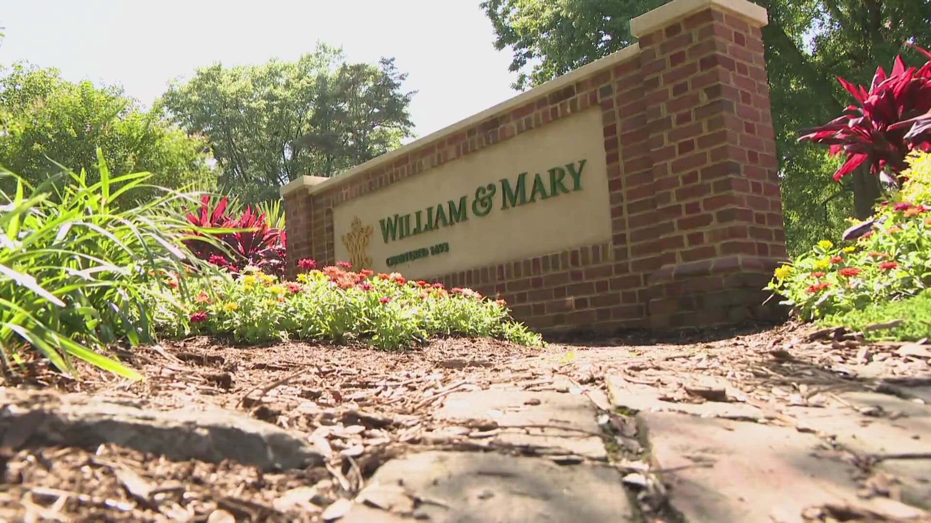 Over $400,000 in federal funding is being awarded for the restoration of the west steps of the Sir Christopher Wren Building at William & Mary in Williamsburg.