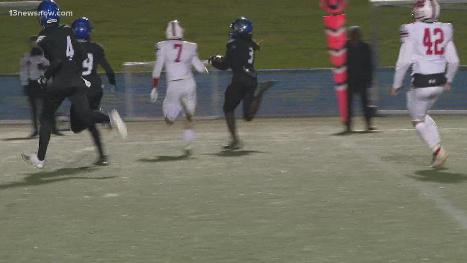 The Seahawks managed to pull away from North Cross 36-26 to win the VISAA Division II state championship.
