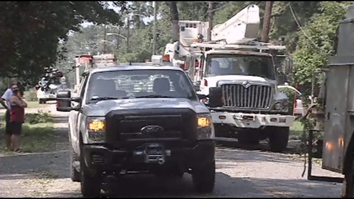 Dominion Power Crews Deal With Near Historic Outage Level 13newsnow Com   375122419 1140x641 