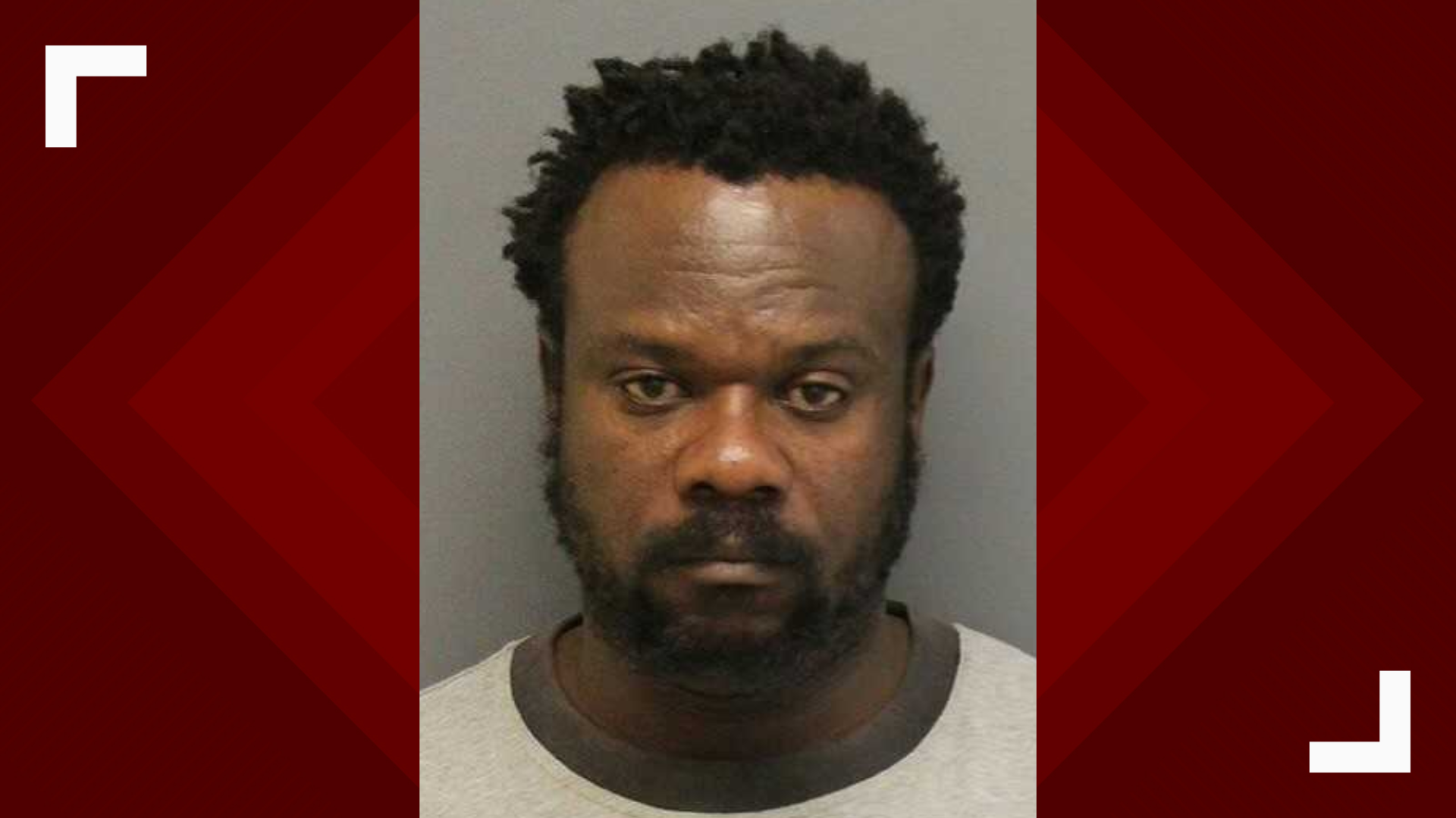 Newport News man arrested for stabbing at convenience store