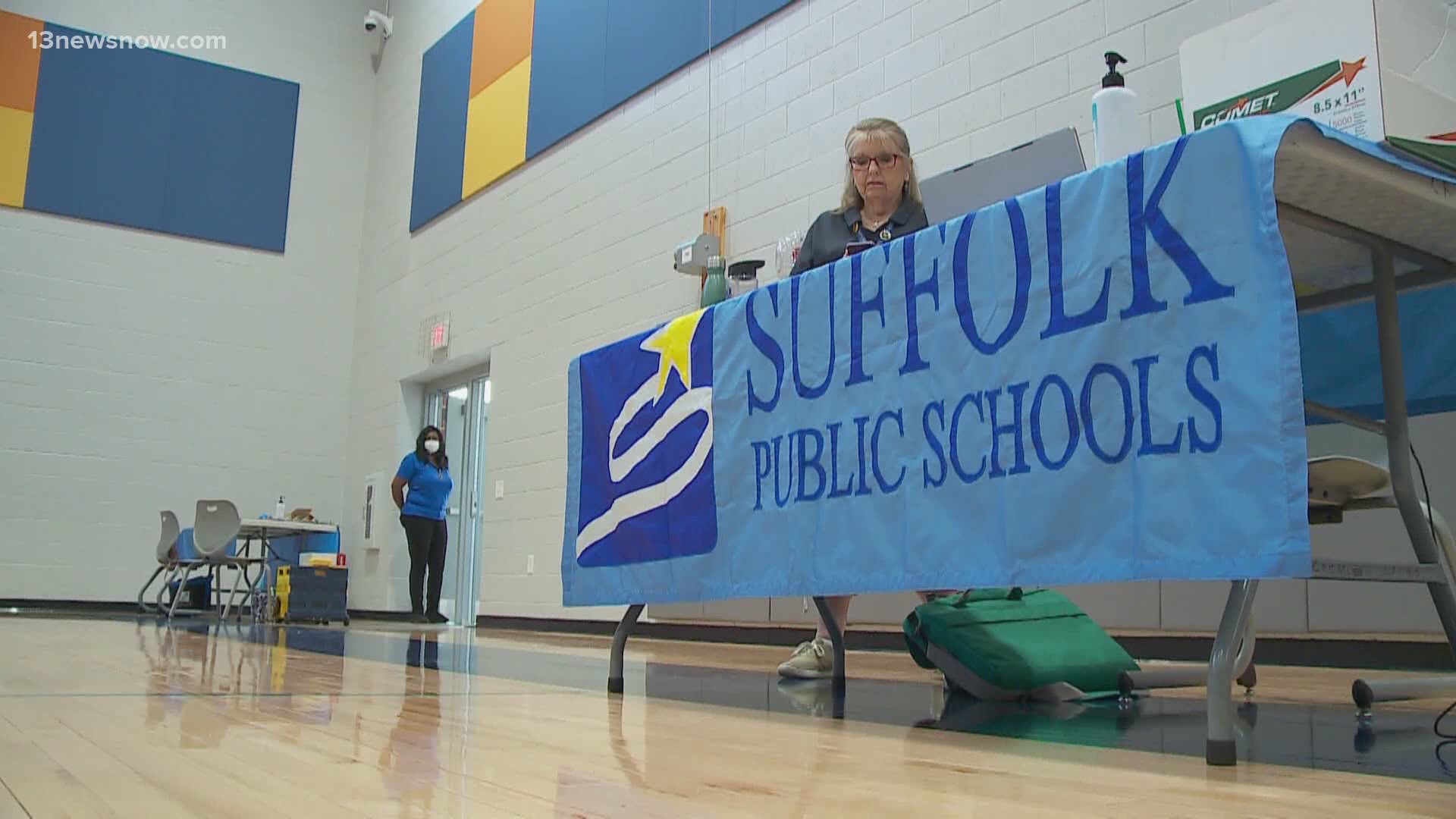 Not one person showed up at Tuesday's bus driver job fair in Suffolk.