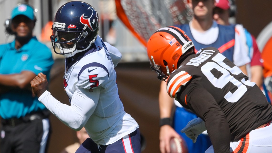 Texans' Tyrod Taylor Reportedly Could Miss a Month with Hamstring