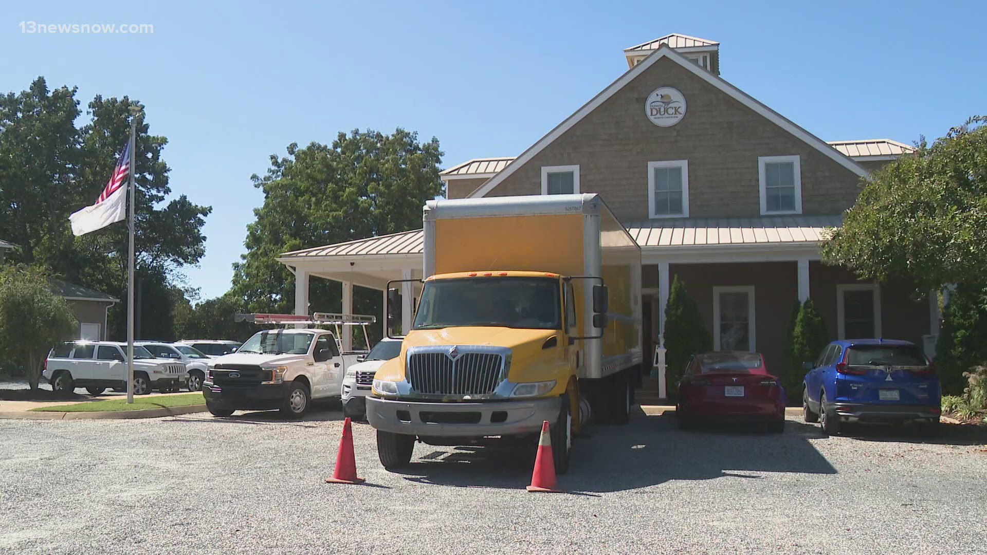 13News Now's Emily Harrison heads to the Outer Banks, where neighbors filled up a truck of donations that will travel the state to those in need from Helene.