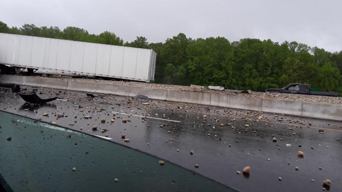 Tractor Trailer Jackknifes On Interstate Jumps Wall Near Lee Hall In Newport News 4073